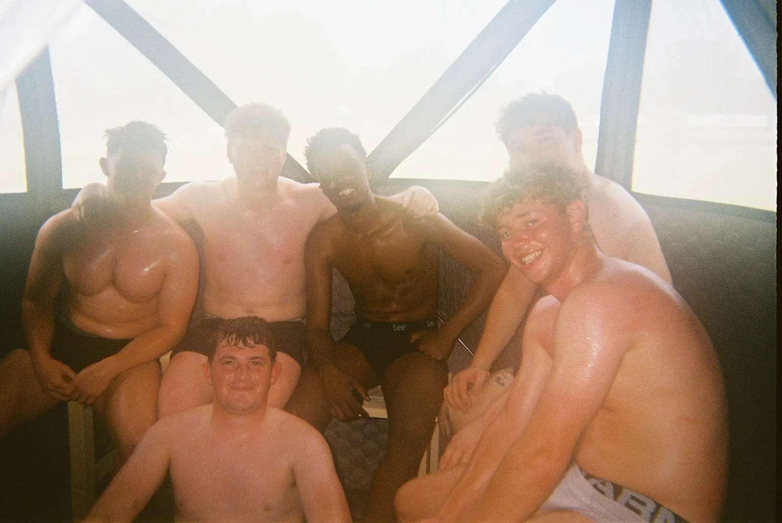 R!CE sauna group inside the recovery zone
